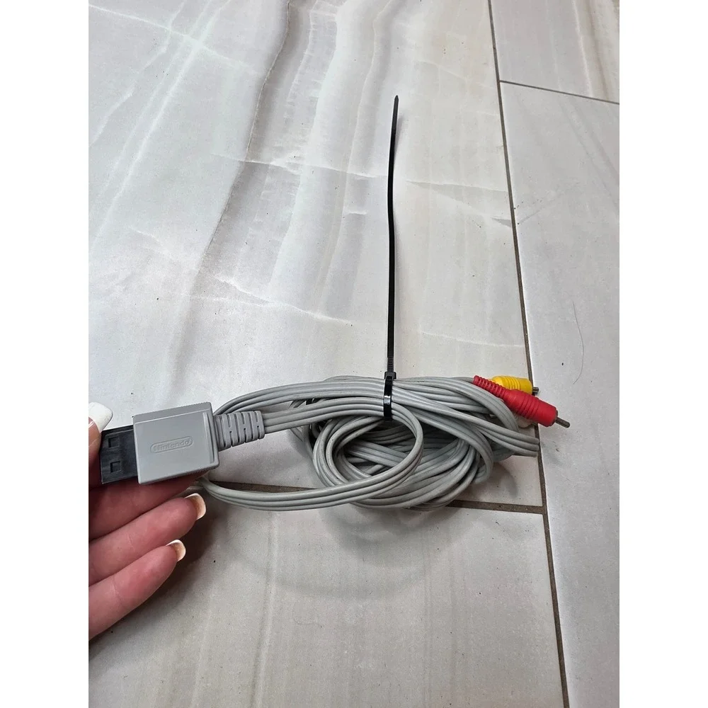 Nintendo Wii AC Adapter RVL-002 USA OEM Power Supply Cord Grey 12V 3.7A‎ A4
